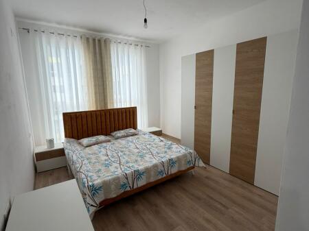 Jepet me qera apartment 2+1+2 Te Univers City