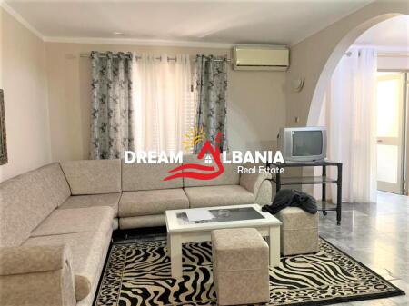 Apartament 2+1 me qera tek Rruga Fortuzi prane Shkolles Jeronim De Rada ne Tirane (ID 4239045 )