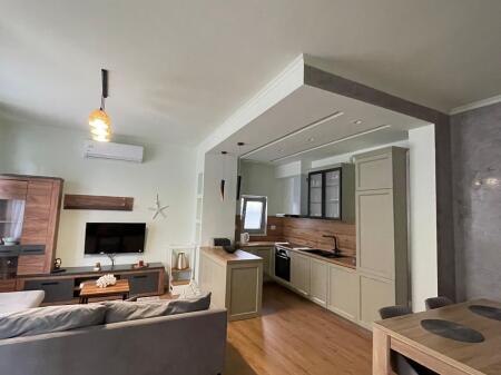 🏡 APARTAMENT ME QERA 2+1+2 VILA ZOGUT DURRES