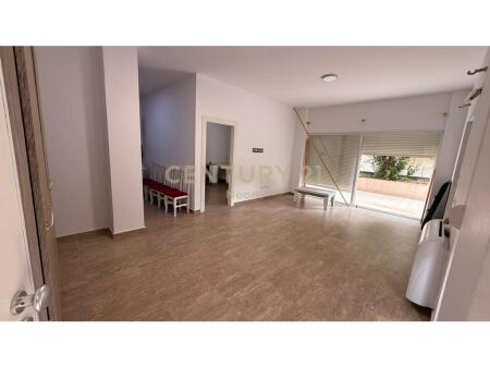 Appartamento 2+1+1 in Vendita Via Peti Vicino al Lago Secco!