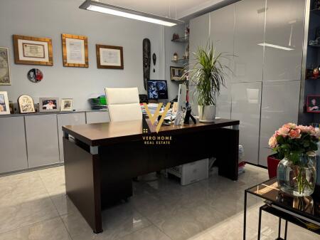 FOR SALE PREMISES 65 M2 AT WILLSON SQUARE 340,000 EURO