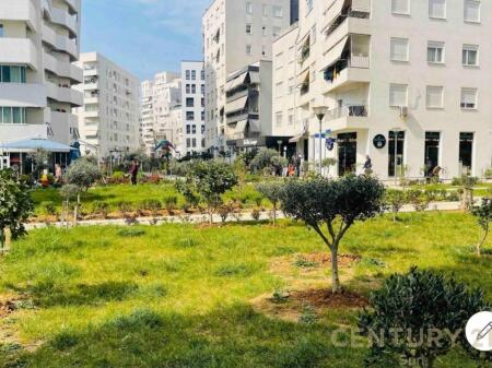 Ambient Komercial Për Shitje në Kompleksi Magnet, Tiranë - 178200€ | 54 m² 178,200 €