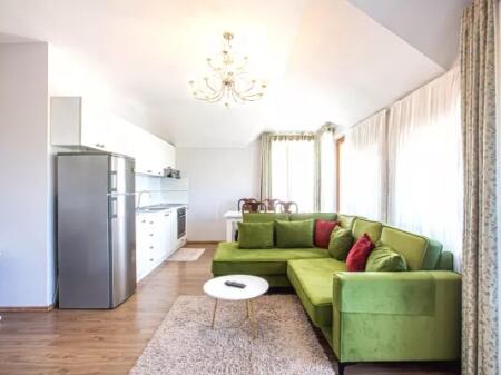 Jepet Me Qera : Apartament Fantastik ✨️ 2+1+2Wc & 2 Parkime 780€ ( Liqeni Artificial - Shkolla Willson) Pamje Panoramike nga Liqeni 🏞
