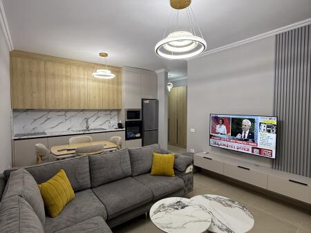 Apartament 2+1 per qera liqeni i thate