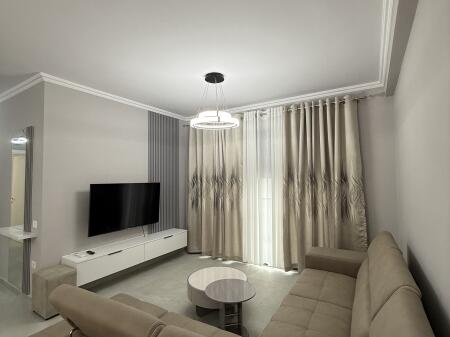 Apartament 2+1 per qera liqeni i thate