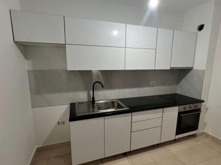 For rent 1+1 EMPTY AT 5 MAJI STREET 350 thousand leke