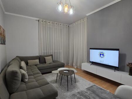 2+1,i mobiluar te 21 dhjetori Afer bar oslo,cmimi 900 euro