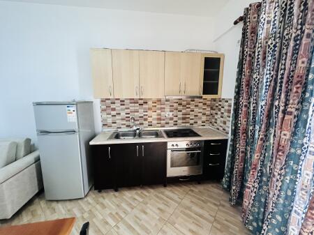 Affittasi Appartamento 1+1+1 con Balcone