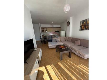 Apartament 2+1 me qera ne Astir