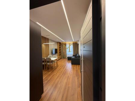 SHITET APARTAMENT 1+1 I INVESTUAR NE DETAJE , PLAZH ILIRIA !!