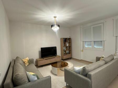 🏠 Apartament 2+1+2 për qira – 800 € / muaj Ish parku autobuzave