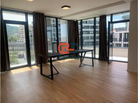 At Lake View, Business Premises for Rent, With Parking Space Included in the Price!