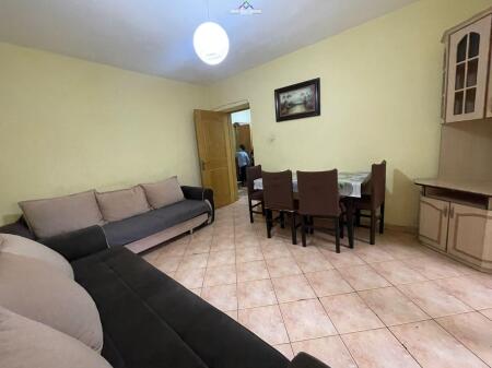 Aparament Me Qera 1+1 Tek Ish-Tregu Elektrik (ID B211387) Tirane