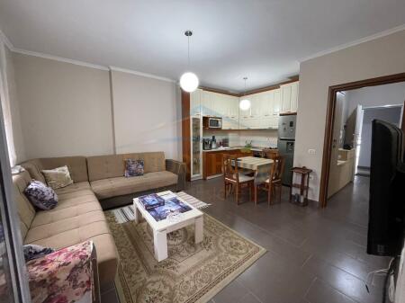 Qera , Apartament 1+1 , Unaza e Re