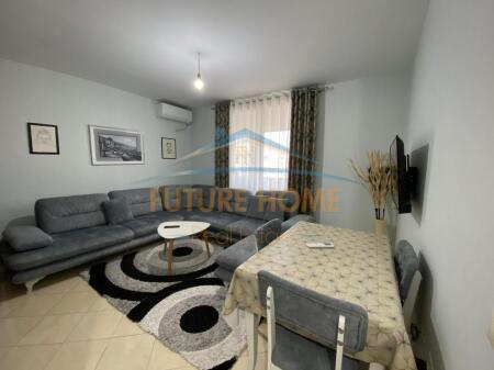 Shitet, Apartament 1+1, Misto Mame