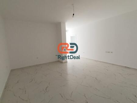 At Donika Center, 2+1 Apartment For Rent With Regular Floor Plan, In A Very Quality Complex!