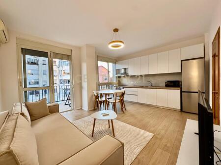 QIRA, APARTAMENT MODERN 1+1, RRUGA KAVAJËS‼️ 750 € /Muaj