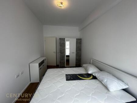 Shes apartament 1+1 te arreduar totalisht ne Rezidencen Kaimi!
