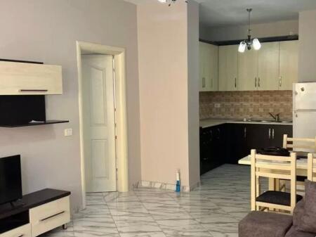 Apartament me qera 1+1 ne astir