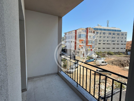Apartament 1+1 për Shitje – Kompleksi “Oriental”, Golem