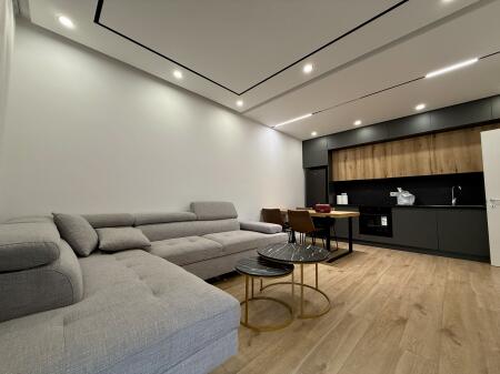 📣 AFFITTO SUPER Appartamento 3+1 Con 2 Bagni E Posto Auto 📍 Residenza Klensi, Astir ✨