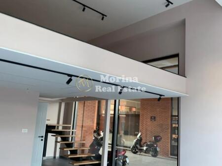 Affitto, Spazio Commerciale Duplex, , Città degli Studenti, 1200 Euro/ Mese