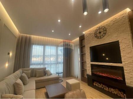 21 Dhjetori, Tirane, Apartament per Qira!