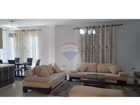 Jepet me qira vile ne Selite