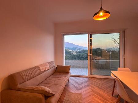 Ofrohet apartament 2+1+2 me qera tek Vilat e Arabit  LINZE