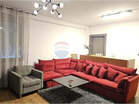 Affittasi appartamento 2+1 in via Mihal Grameno