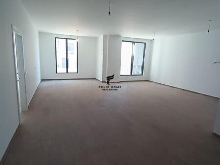 OFFICE FOR RENT 140 M2 PORCELAIN 95,000 LEKE