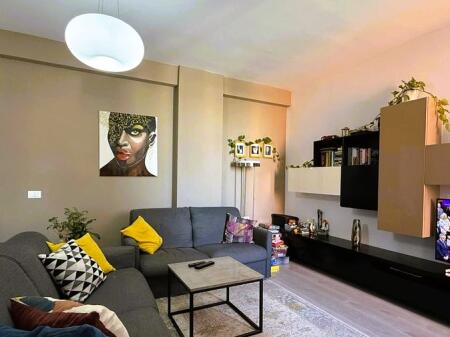 apartament 2+1 me qera tek Brryli !