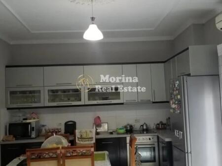Qera, Vile 4 kateshe+ papafingo+ garazh , ne Selite, 3000 Euro/Muaj