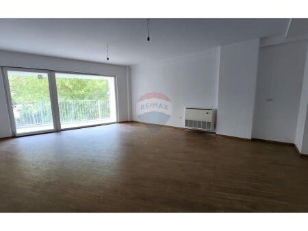 Apartment for sale at Faik Konica.