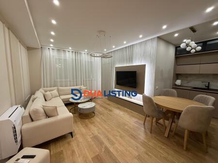 Jepet me qira apartament 2+1 te Pazari i Ri