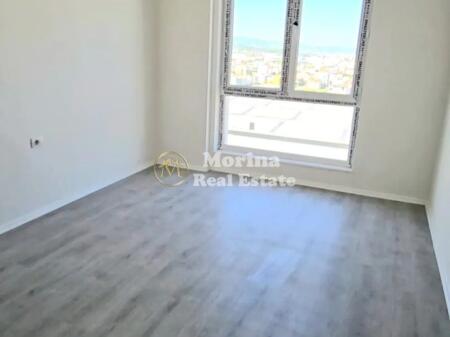 Qera, Apartament 3+1+2, Univers City, 600 euro/muaj