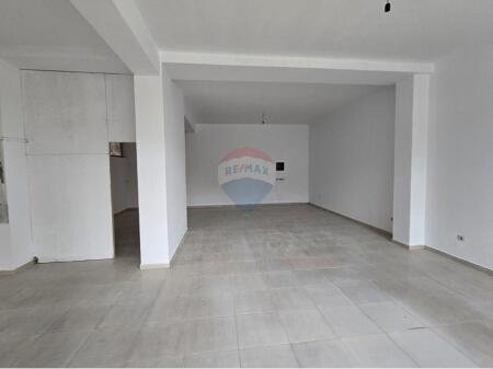 Dyqan - Për Shitje - Kodër Babrru, Tiranë (ID: 530411001-1238)