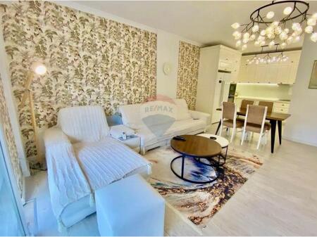 SUPER APARTAMENT 3+1 ME QIRA AMBASADA AMERIKANE