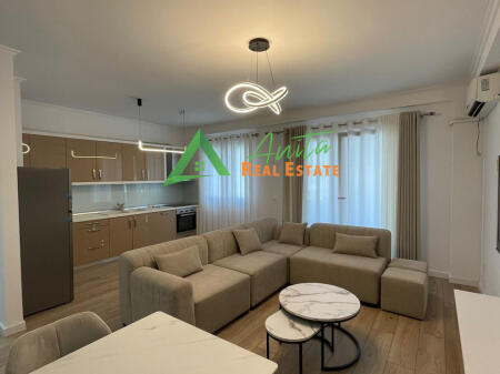 Apartament 2+1 me 2 Ballkone për Qira – Kodra e Diellit