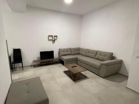 Apartament 1+1 Mangalem