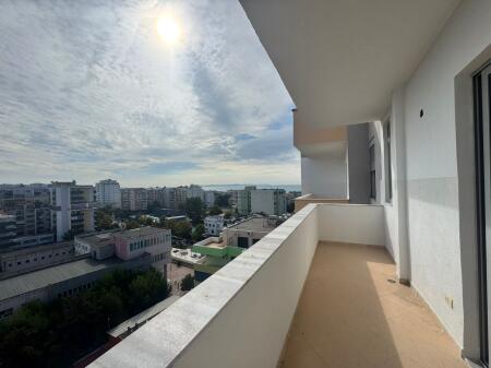 Qera apartament 2+1, Plazh Durres prane Shkolles bajram curri