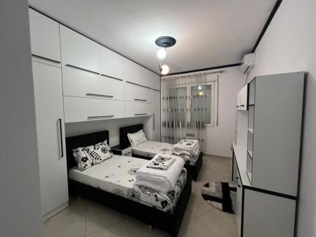 Apartment for rent 2+1+2+ parking space at the Dry Lake