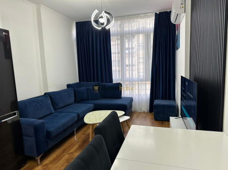 Vendesi in vendita 2+1+Balcone, “Astir”, Tirana