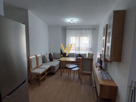 APPARTAMENTO 2+1+2+BLK IN AFFITTO IN VIA DIBRA 70.000 LEKE