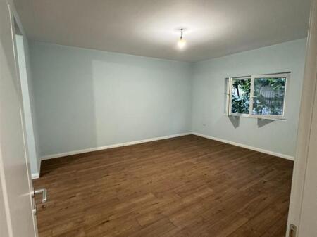 VILLA FOR RENT 3 FLOORS KOMBINAT 150 000 LEK