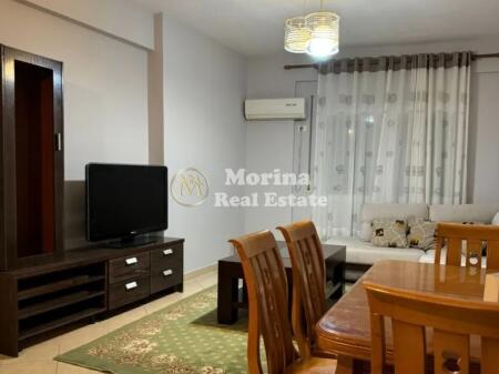 Qera, Apartament 2+1, te Komuna e Parisit, 700 Euro