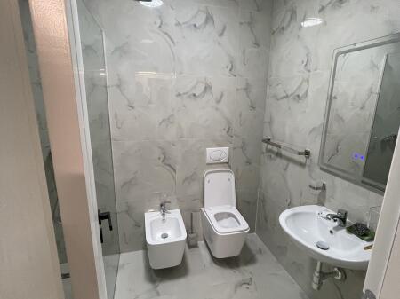 Jepet apartament me qera