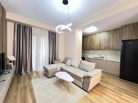 Apartament 1+1 me qira plus post parkimi tek Tirana Garden Building