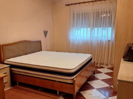 apartament 2+1 me qira tek “Stadiumi Dinamo”