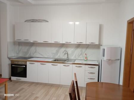 APARTAMENT ME QERA 2+1 FRESK 40.000 LEKE